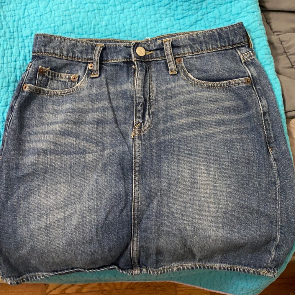 Gap jean skirt
